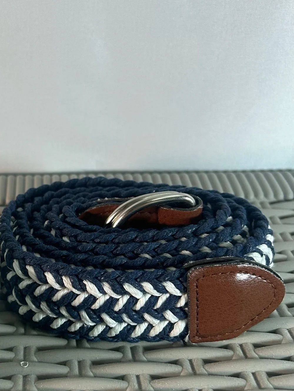 Woven Stretch Belt in Navy and Cream with Brown Leather Trim